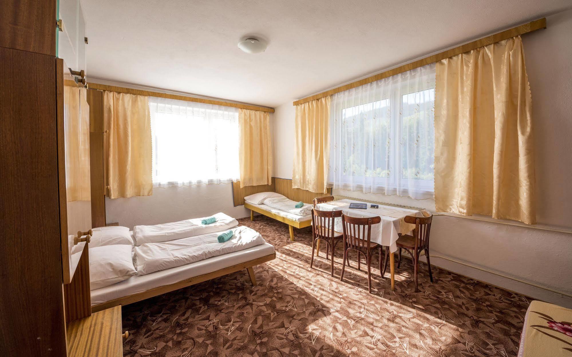 Guesthouse Cyprian Ždiar Esterno foto
