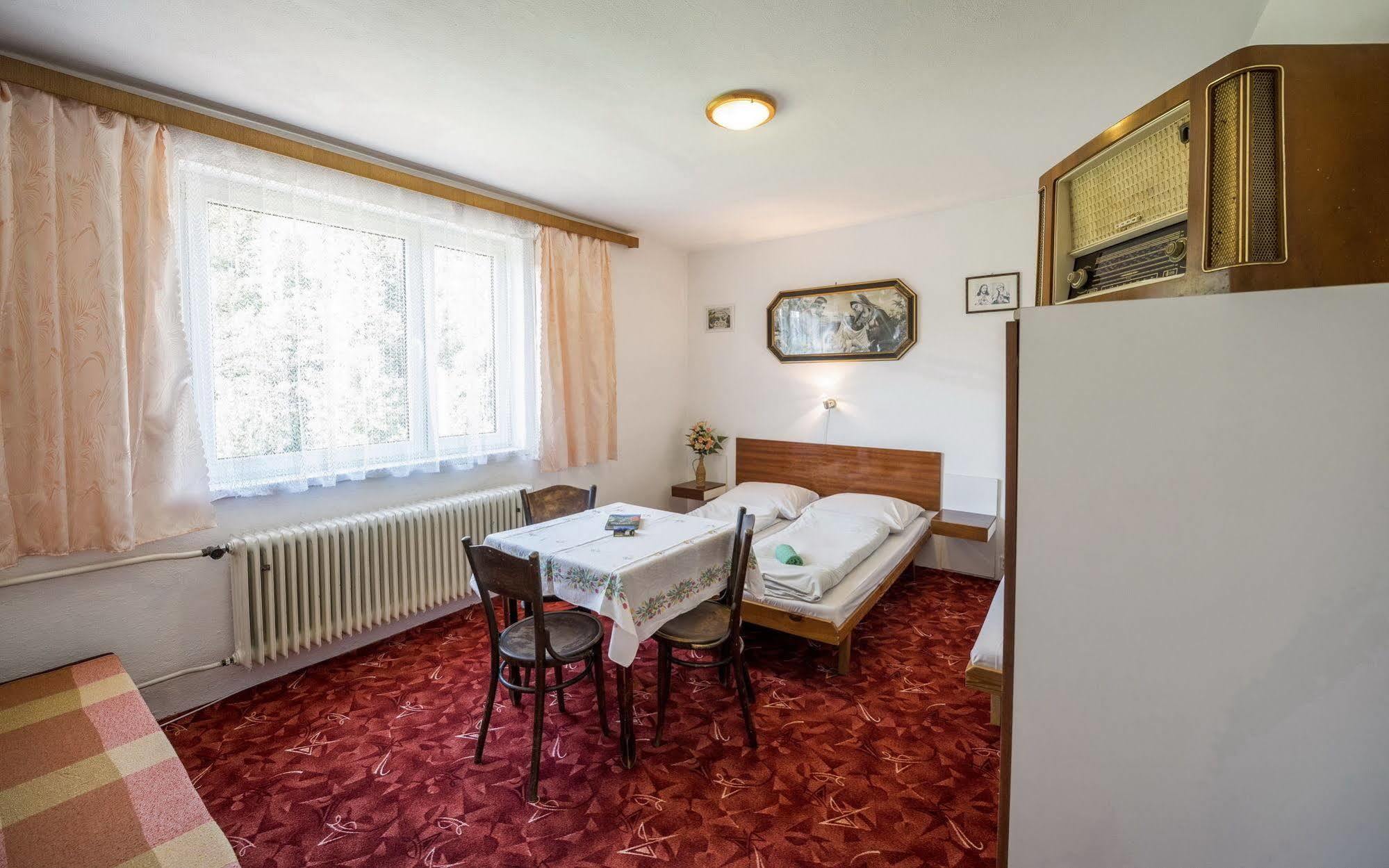 Guesthouse Cyprian Ždiar Esterno foto